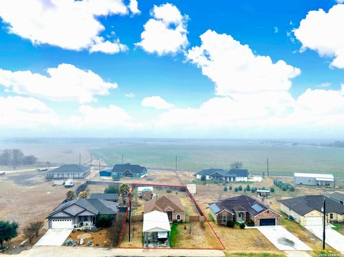 11669 Flores, La Coste, TX, 78039-1920 | Card Image