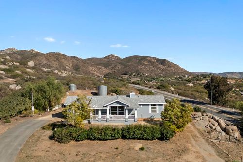 17992 Highway 94, Dulzura, CA, 91917-1208 | Card Image