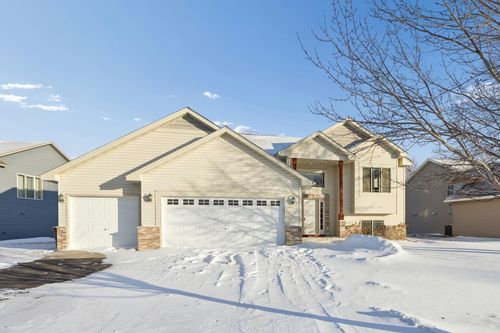 512 Frankfort Way, Waverly, MN, 55390-5424 | Card Image