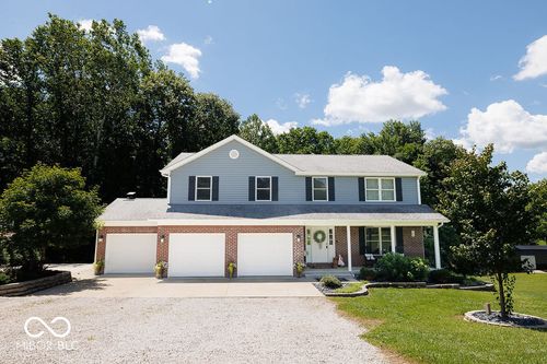 1162 W Thornridge Way, Spencer, IN, 47460-7185 | Card Image