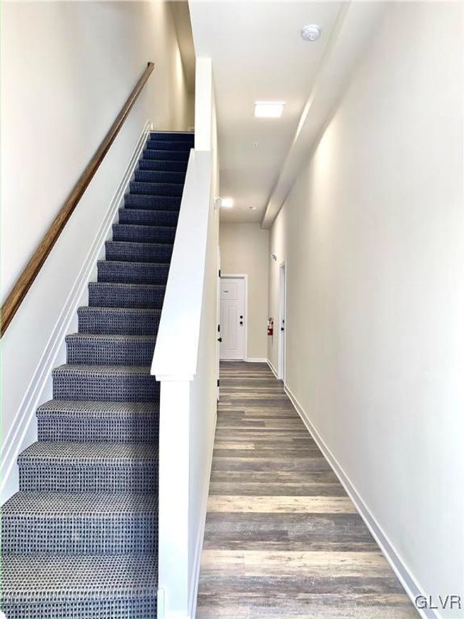 101 N 8 Th St, Condo with 7 bedrooms, 11 bathrooms and null parking in Allentown PA | Image 4