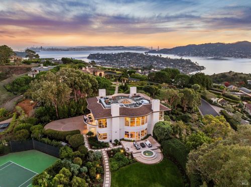 147 Gilmartin Dr, Belvedere Tiburon, CA, 94920 | Card Image