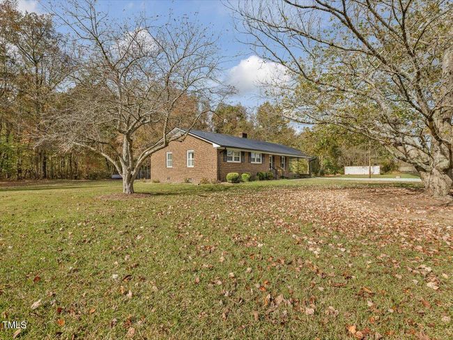 64-Side Yard | Image 63