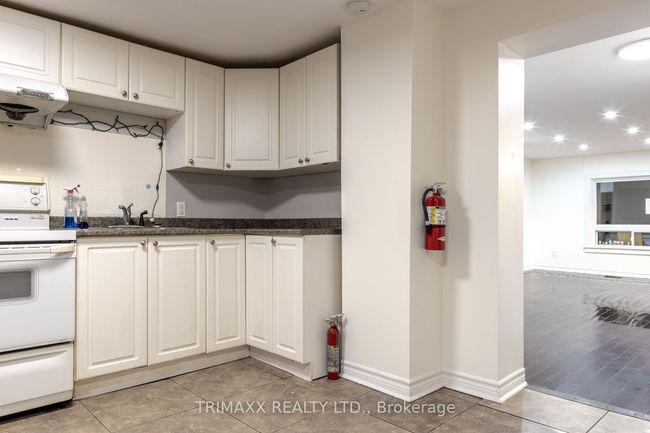 45 Chestnut St E, House other with 3 bedrooms, 2 bathrooms and 2 parking in Saint Catharines ON | Image 15