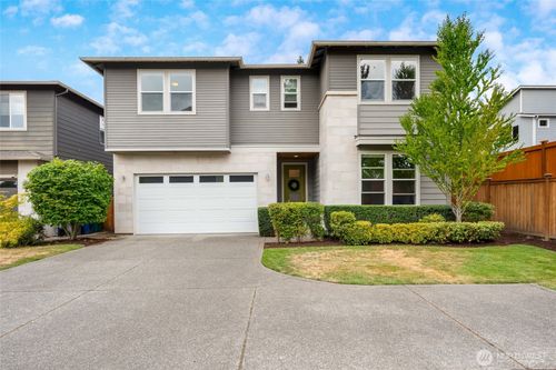 20025 6th Dr Se, Bothell, WA, 98012-7683 | Card Image