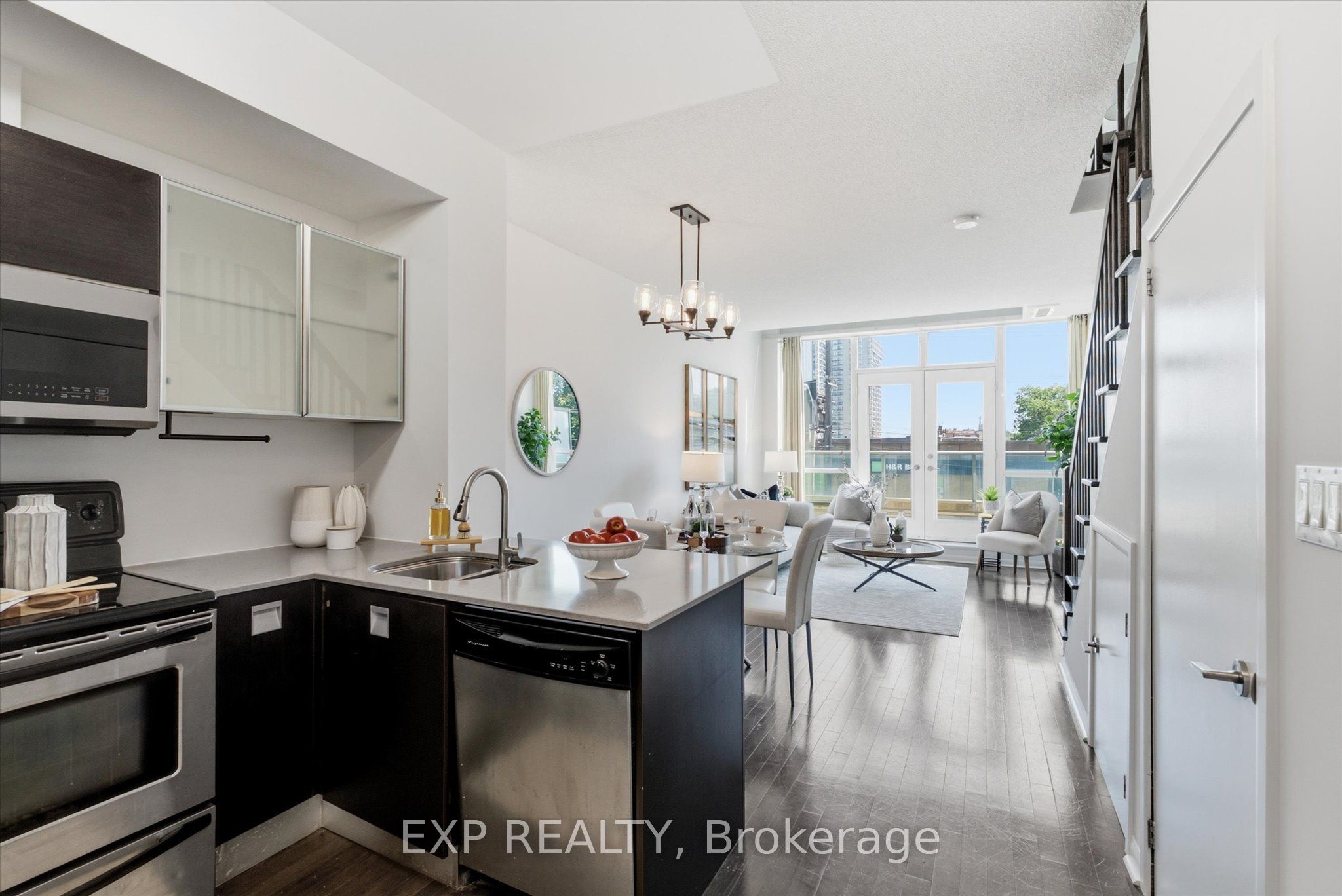 Residential in Toronto W08 3