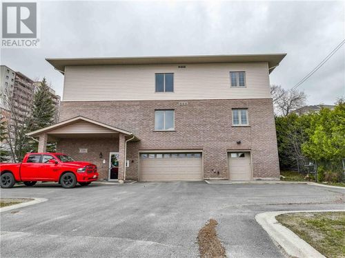 104-238 Caswell Dr, Sudbury, ON, P3E2N8 | Card Image