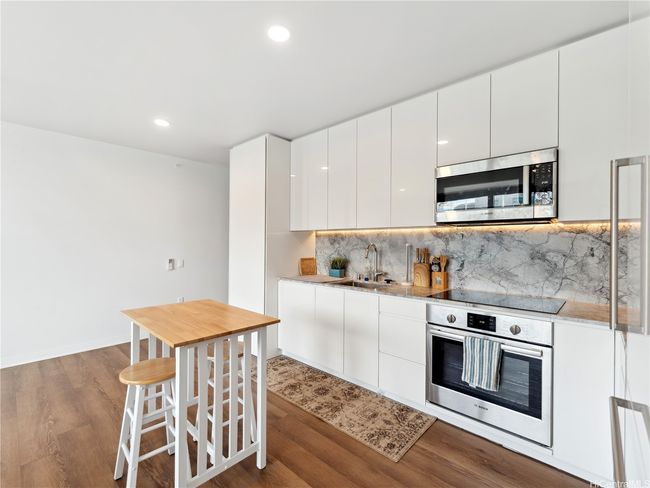 APT-4112 - 987 Queen St, Condo with 1 bedrooms, 1 bathrooms and 1 parking in Honolulu HI | Image 5