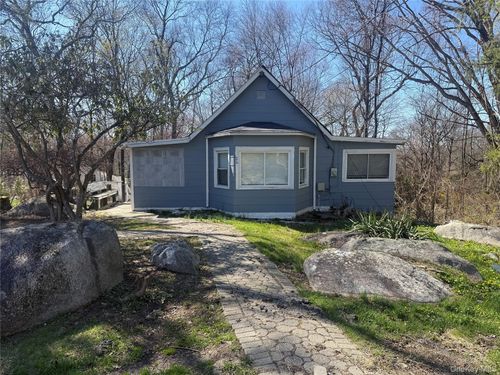 26 Forest Ln, Crompond, NY, 10517 | Card Image