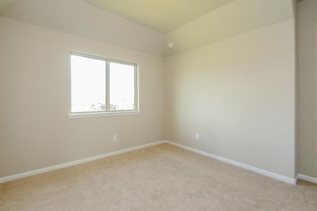 29639 Yaupon Shore Dr, House other with 4 bedrooms, 4 bathrooms and 2 parking in Spring TX | Image 29