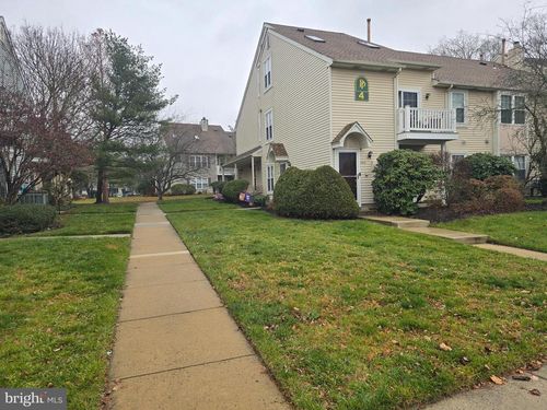 404 Wimbledon Way, BLACKWOOD, NJ, 08012-5520 | Card Image