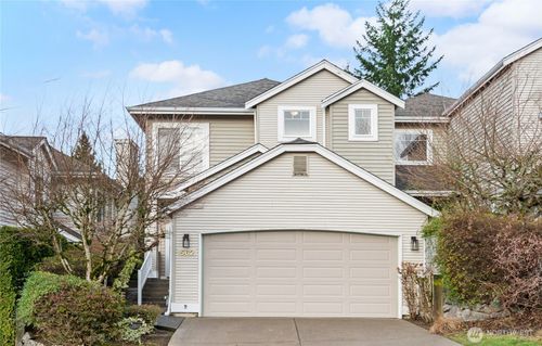 562 S 51st Court, Renton, WA, 98055 | Card Image