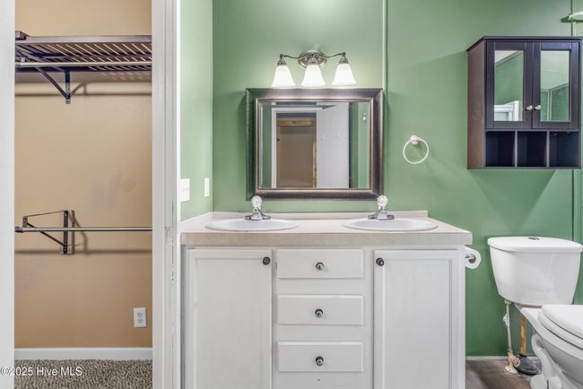 107 Indian Cave Dr, House other with 4 bedrooms, 2 bathrooms and null parking in Richlands NC | Image 40
