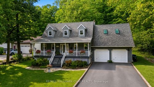 372 Lakewood Dr, Midland, ON, L4R5H5 | Card Image