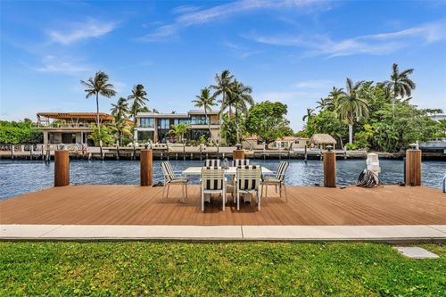 924 Belle Meade Island Dr, Miami, FL, 33138-5250 | Card Image