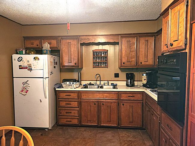 8938 2120, House other with 3 bedrooms, 2 bathrooms and null parking in Bagwell TX | Image 5