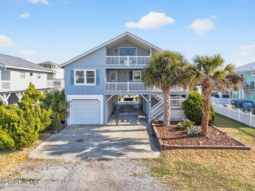 38 Laurinburg St, Ocean Isle Beach, NC, 28469-7641 | Card Image