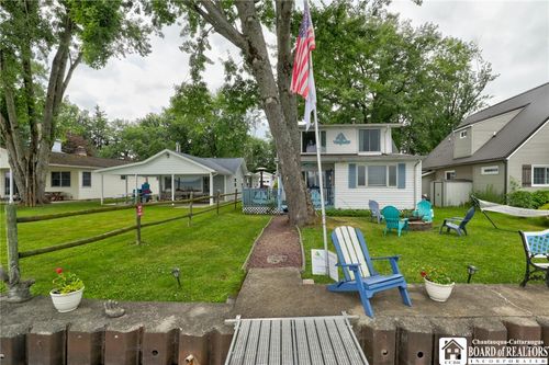 2372 Lakeside Dr, Ashville, NY, 14710-9738 | Card Image