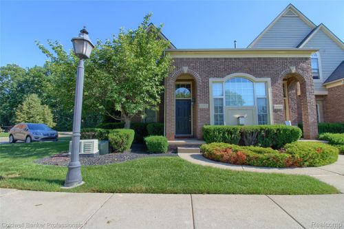 45973 Graystone Ln, Canton, MI, 48187-6622 | Card Image