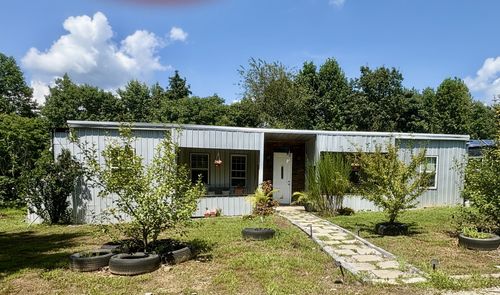 190 Summerhill Rd, Linden, TN, 37096-1003 | Card Image