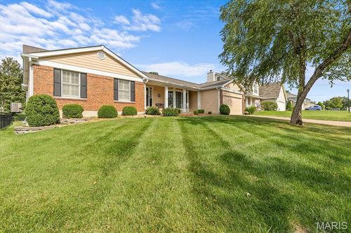 358 Carriage Trail Ct, O Fallon, MO, 63368-8008 | Card Image
