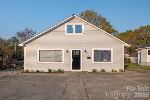 2005 S York Rd, Gastonia, NC, 28052-6301 | Card Image