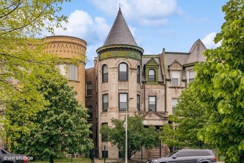apt-3-4740 S Prairie Ave, CHICAGO, IL, 60615-1200 | Card Image