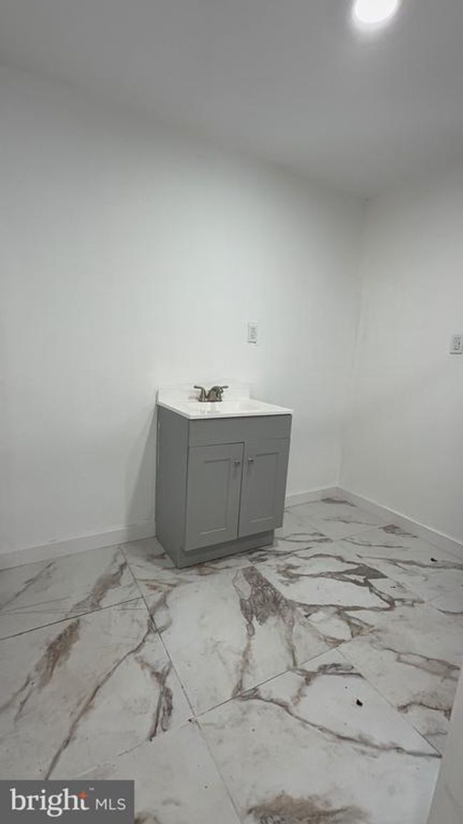926 - 924 W Spruce St, Home with 3 bedrooms, 2 bathrooms and null parking in Coal Township PA | Image 20