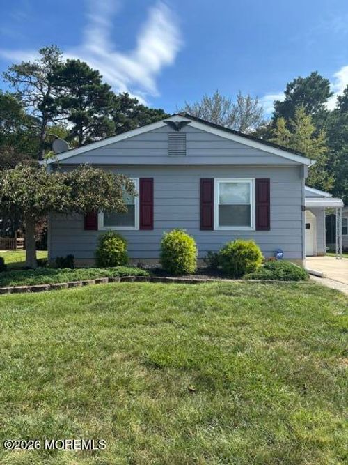5 Kirkwood Ct, Berkeley, NJ, 08757-6011 | Card Image