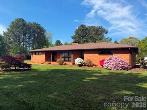 725 Fieldstone Road, Mooresville, NC, 28115 | Card Image