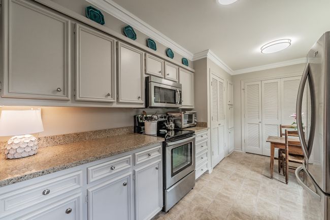 1214 Belle Pl, Home with 3 bedrooms, 3 bathrooms and null parking in Fort Worth TX | Image 12