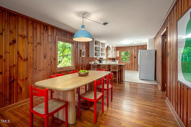 Dining Room and Kitchen | Image 12