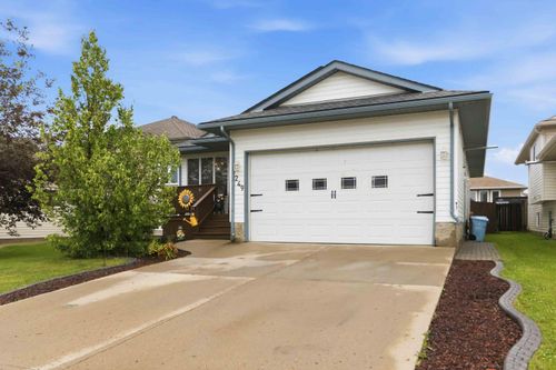 249 Fox Cres, Fort Mcmurray, AB, T9K0C2 | Card Image