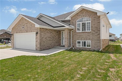 1102 Aspen Ridge Cres, Belle River, ON, N8L1B2 | Card Image