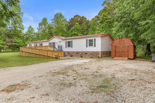 107 Indian Cave Dr, House other with 4 bedrooms, 2 bathrooms and null parking in Richlands NC | Image 4