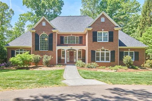 160 Wellsprings Ct, Pfafftown, NC, 27040-9410 | Card Image