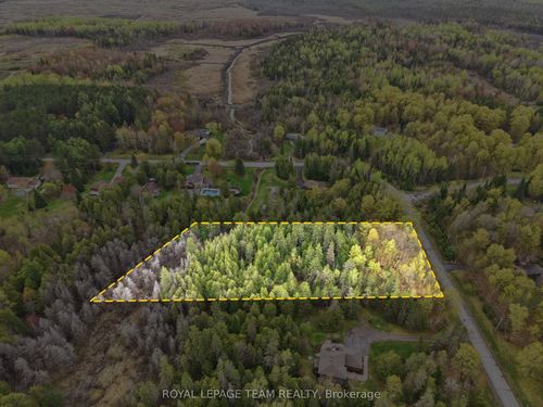 105 Pleasant Creek Dr, Carp, ON, K0A1L0 | Card Image