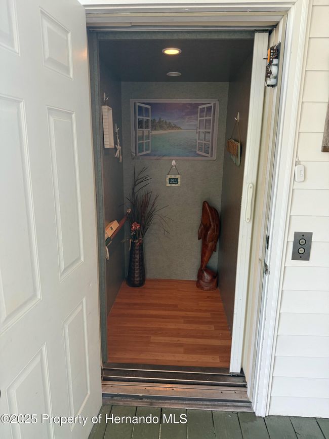 Elevator ! | Image 42