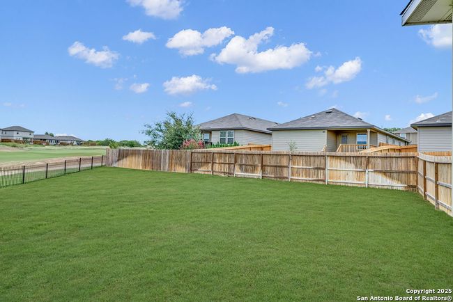 489 Middle Green Loop, House other with 3 bedrooms, 2 bathrooms and null parking in Floresville TX | Image 23