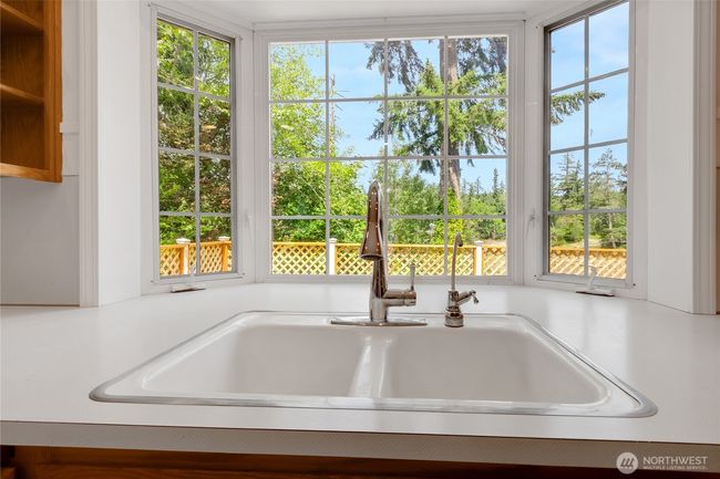 19517 Whiteman Cove Rd Sw, House other with 3 bedrooms, 3 bathrooms and 4 parking in Longbranch WA | Image 16