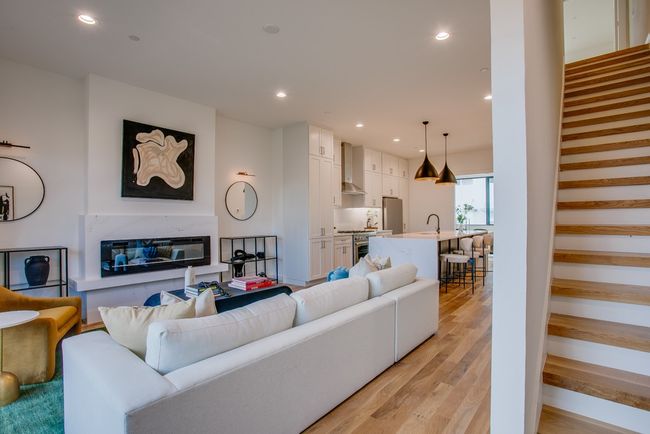 UNIT-108 - 805 Pavillion St, Condo with 3 bedrooms, 4 bathrooms and null parking in Dallas TX | Image 22