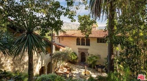 200 Fern Dr, Pasadena, CA, 91105-1216 | Card Image