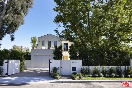 12128 Hesby St, Valley Village, CA, 91607-3026 | Card Image