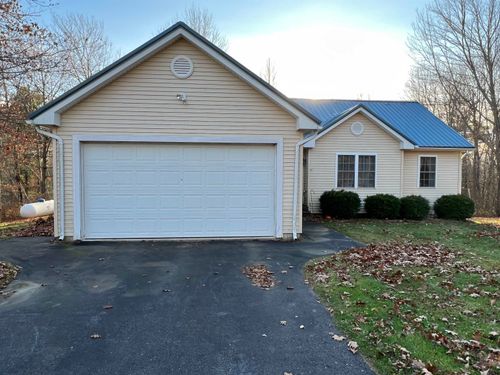 231 Bow Lake Rd, Barnstead, NH, 03218-3569 | Card Image