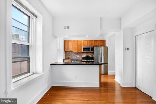 3f-334 S 12th St, PHILADELPHIA, PA, 19107-5900 | Card Image