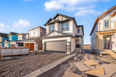 145 Amblefield Terr Nw, House detached with 5 bedrooms, 3 bathrooms and 4 parking in Calgary AB | Image 3