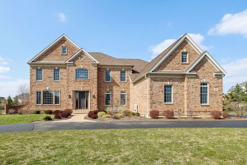 24 Wood Oaks Dr, South Barrington, IL, 60010-1092 | Card Image