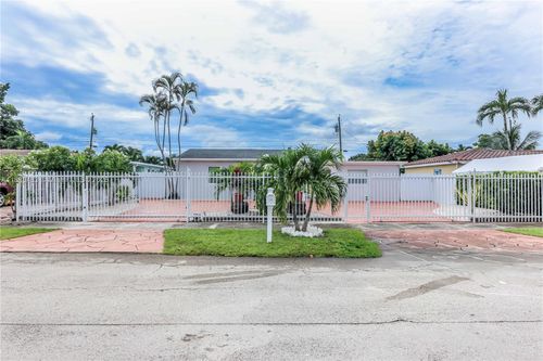 7280 Sw 13th St, Miami, FL, 33144-5364 | Card Image