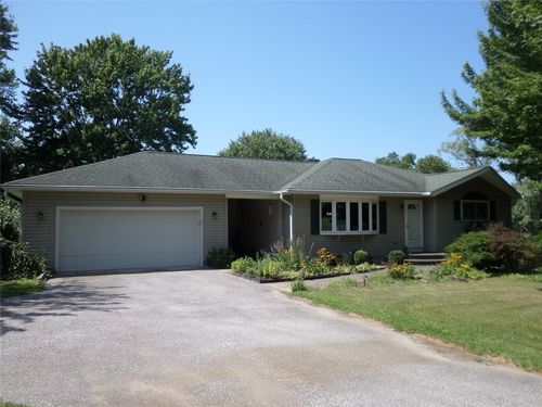 4224 Knipper Ave, Erie, PA, 16510-3318 | Card Image