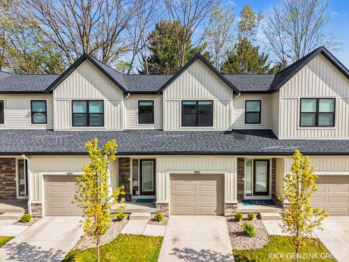 1993 N Shorewood Ln, Holland, MI, 49423-4336 | Card Image